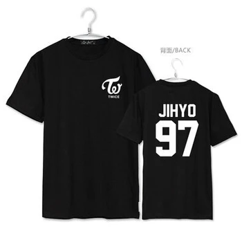 Dos veces el logotipo y el nombre de miembro de la impresión de verano de manga corta o de cuello de la camiseta de kpop momo jihyo tzuyu t-shirt unisex camisetas